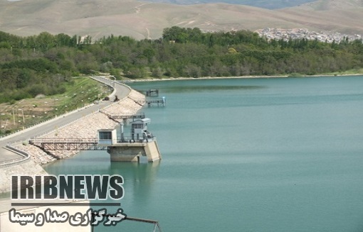 کاهش ارتفاع آب مخزن سد مهاباد