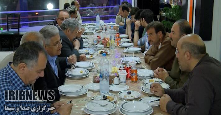 برگزاری جشن گلریزان در مهاباد+ گزارش برگزاری جشن گلریزان در مهاباد+ گزارش