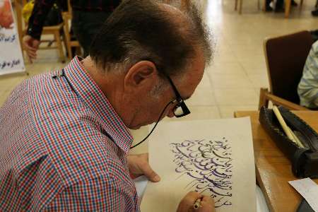 سومین همایش کتابت آیه های قرآنی و احادیث ماه مبارک رمضان در دزفول