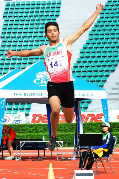 سبحان طاهرخانی در راه مسابقات قهرمانی آسیا