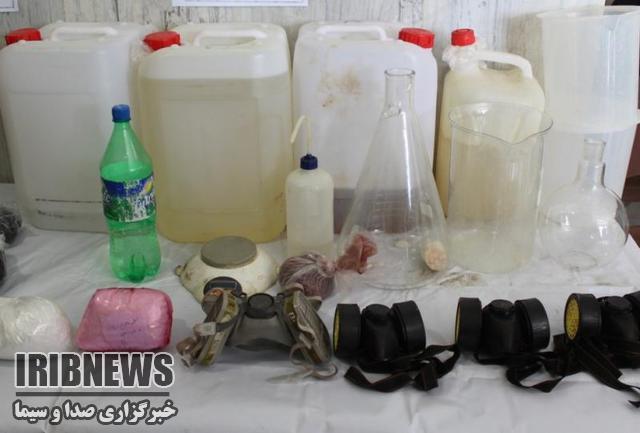 کشف و ضبط 1300 کیلوگرم پیش ساز شیشه در مهاباد