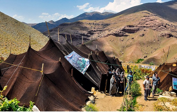 خدمات رسانی بهداشتی به جامعه 150 هزار نفری عشایر فارس خدمات رسانی بهداشتی به جامعه 150 هزار نفری عشایر فارس