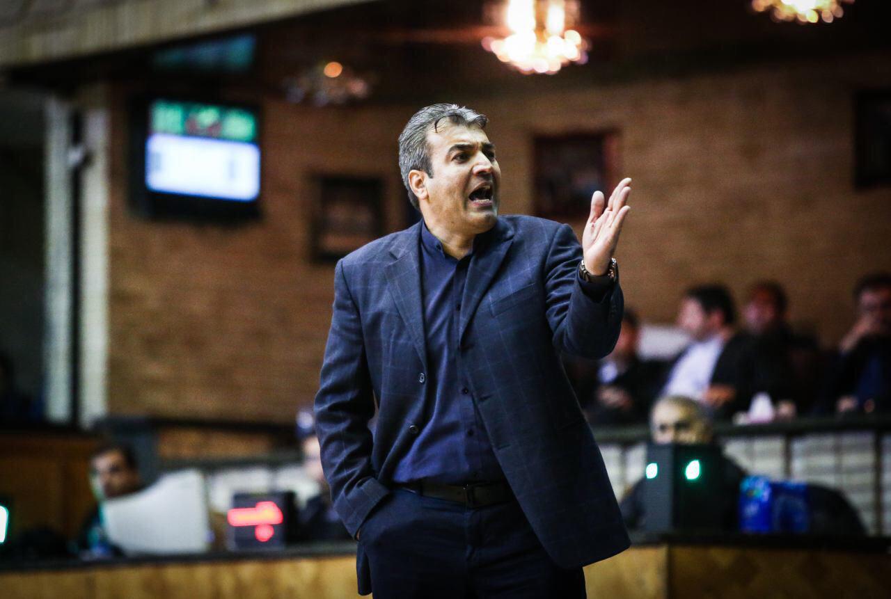 اسلامی: سهمیه آزاد و ۲ خارجی، تیم‌ها را فراری می‌دهد