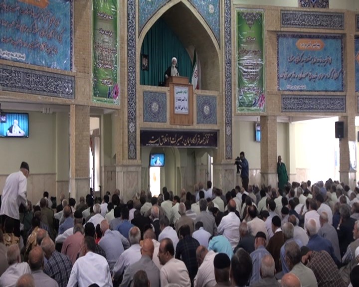 تاکیدامام جمعه همدان بر توجه کافی والدین به سلامت جسمی و روانی فرزندان