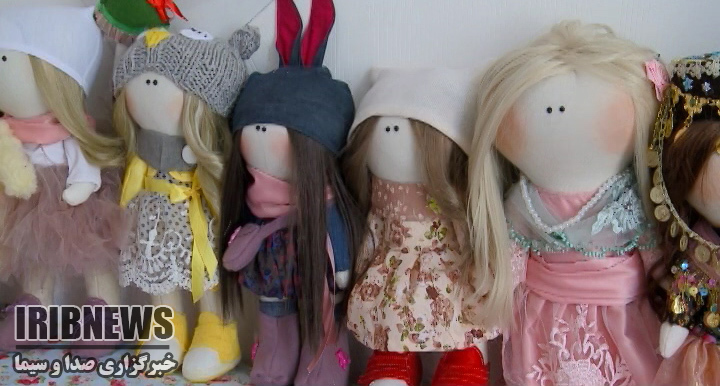 احیای آداب و رسوم سنتی با ساخت عروسکهای بومی توسط هنرمند مهابادی+گزارش