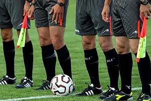 حیدری و خورشیدی بازی سرخابی ها را سوت می زنند حیدری و خورشیدی بازی سرخابی ها را سوت می زنند