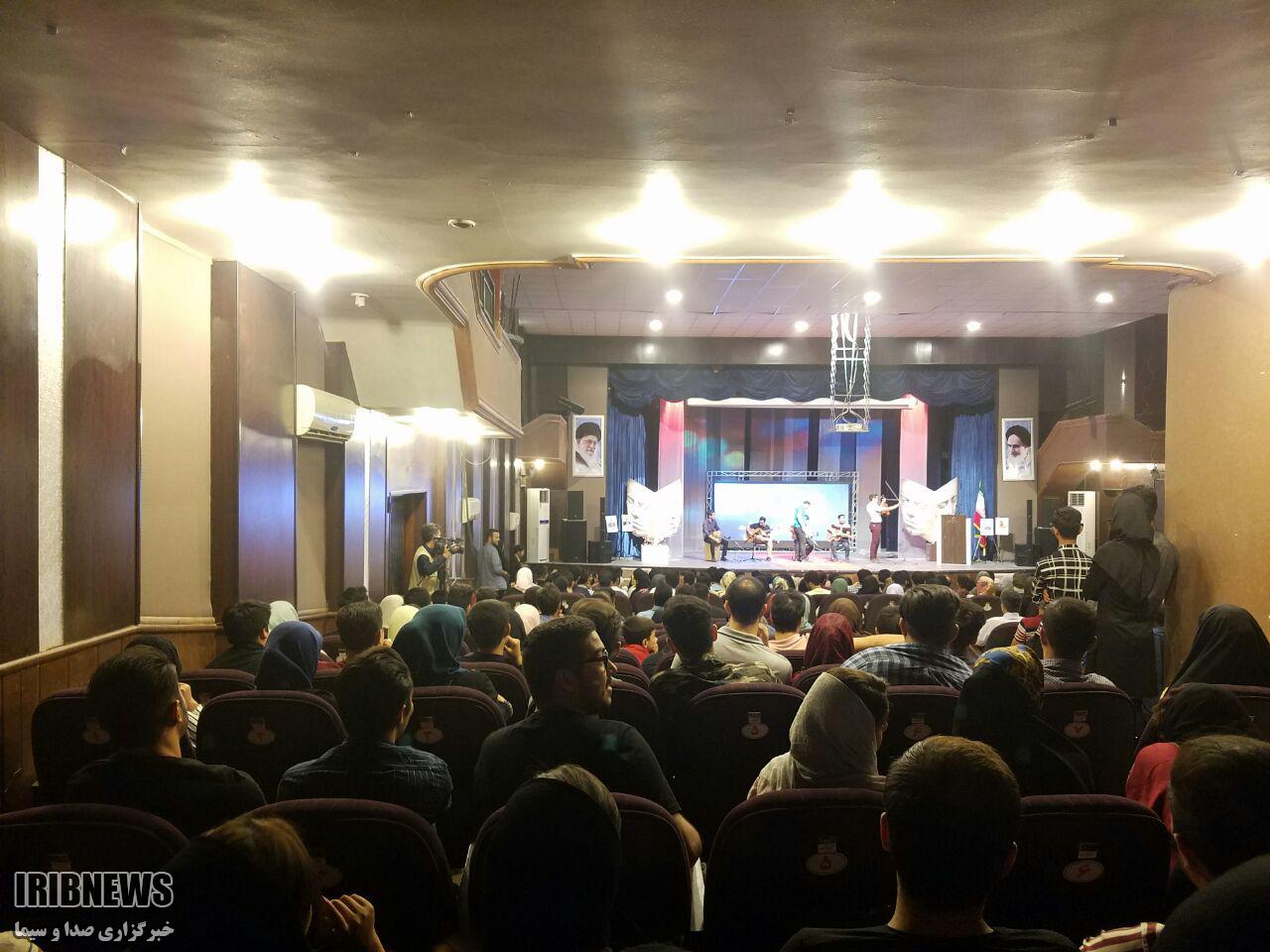 پایان دوازدهمین جشنواره تئاتر خراسان شمالی پایان دوازدهمین جشنواره تئاتر خراسان شمالی