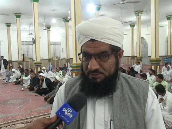 امام جمعه اهل سنت فنوج: پیروی از امام حسین (ع) ، راه نجات ماست