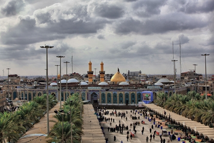 آسمان نجف و کربلا در روز اربعین بارانی می شود.