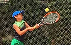 تنیسور زیر 12 سال: از مسابقات جوکوویچ درس می گیرم تنیسور زیر 12 سال: از مسابقات جوکوویچ درس می گیرم