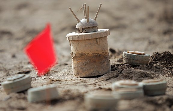 یک کشته و 2 زخمی بر اثر انفجار مین در چنگوله مهران