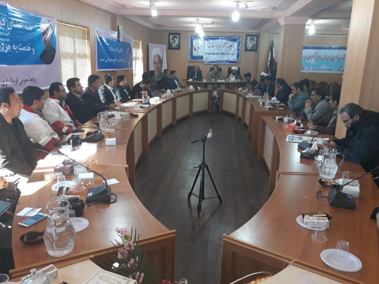 معرفی رئیس هلال احمر شهرستان دنا معرفی رئیس هلال احمر شهرستان دنا