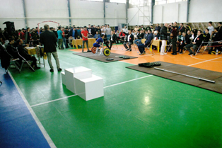 آمل قهرمان مسابقات پاورلیفتینگ قهرمانی مازندران