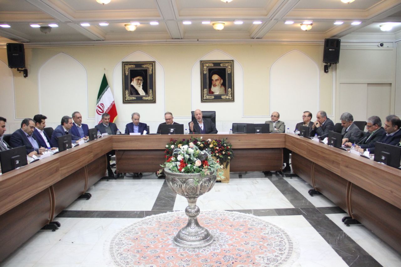 گردهمایی استاندار جدید اصفهان با فرمانداران و مدیران کل
