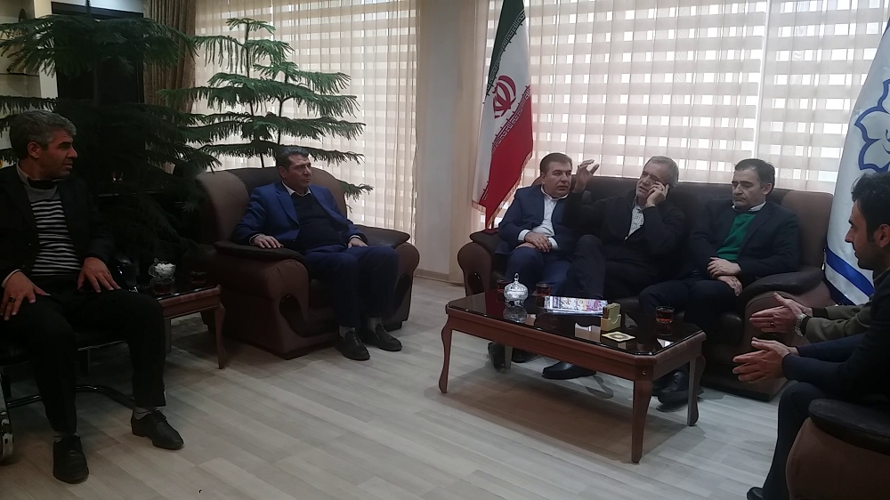 ضرورت کشت گلخانه ای در حاشیه دریاچه اورمیه