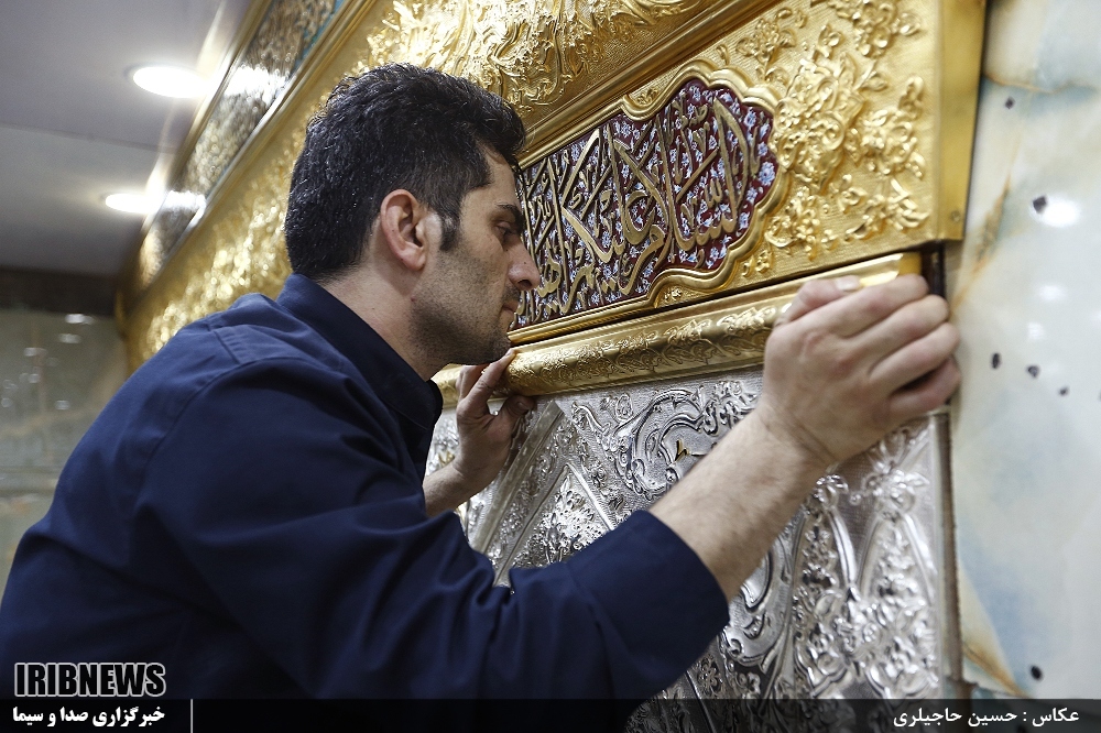 تعویض ضریح شهدای 72 تن حرم امام حسین ع خبرگزاری صدا و سیما