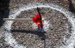 کلنگ زنی کنارگذر ایوان در دهه مبارک فجر