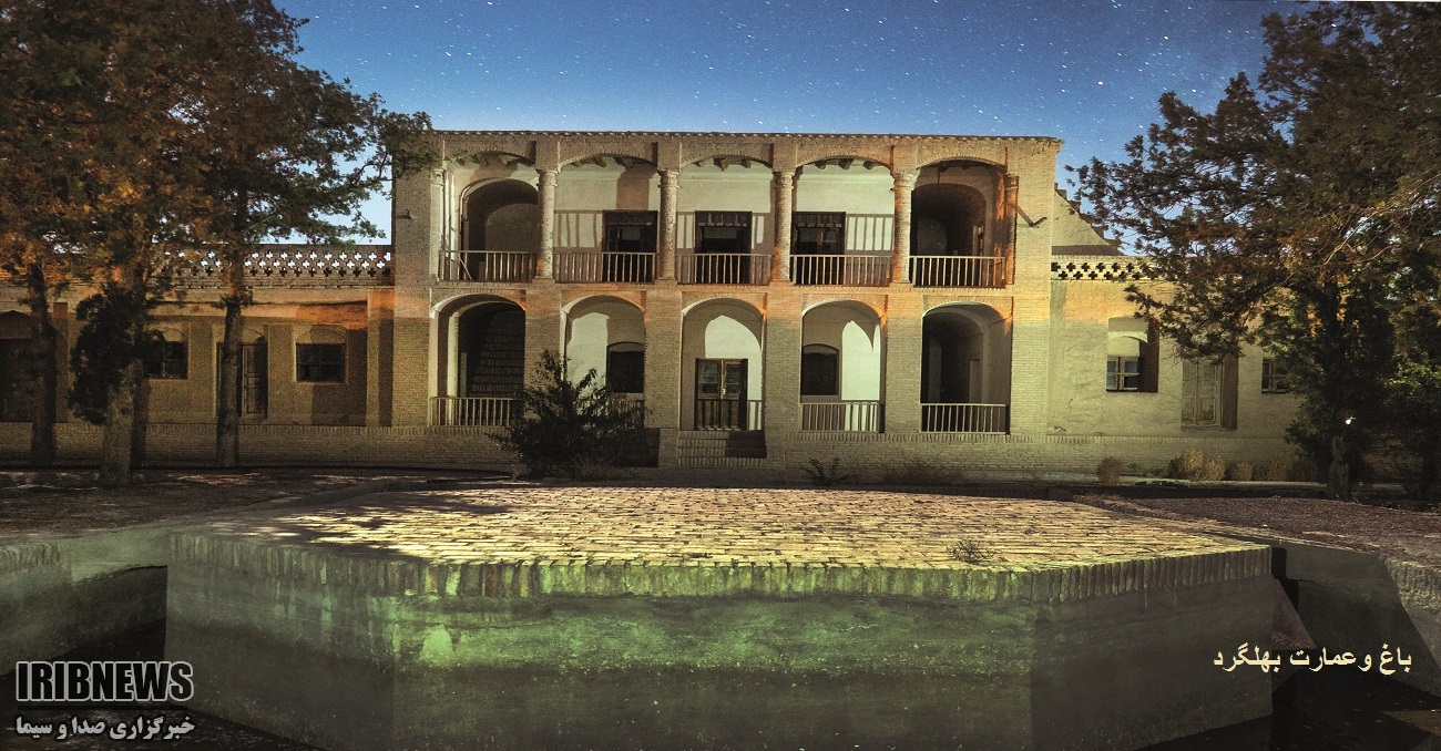 گستردگی کوشک عمارت در عرض باغ ها گستردگی کوشک عمارت در عرض باغ ها