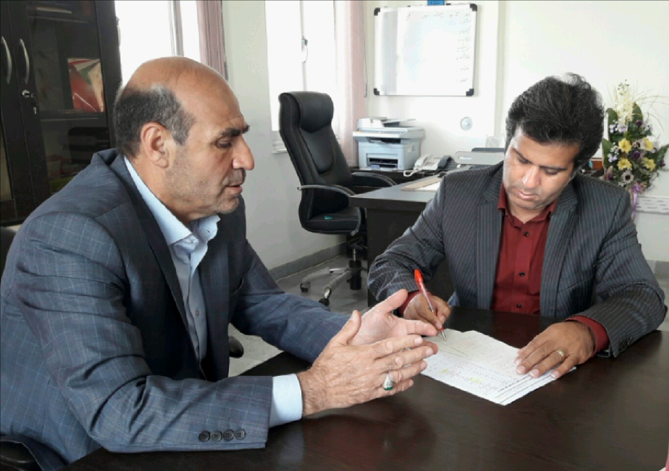 مین در کمین/ جنگ در سایه...