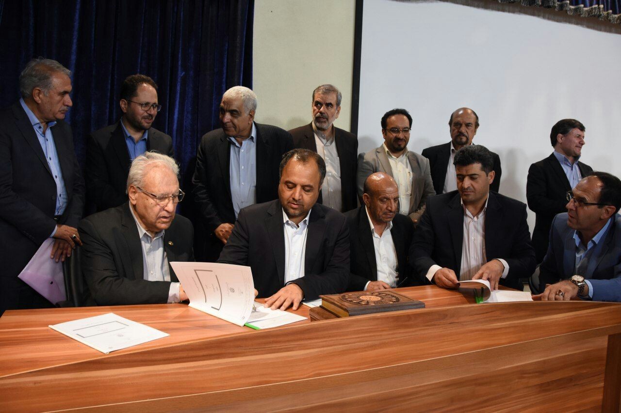 احداث مدرسه در ایلام با مشارکت بنیاد قلمچی