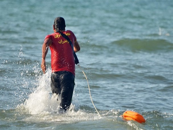فعالیت ناجیان غریق فاقد مجوز در سواحل مازندران , ممنوع
