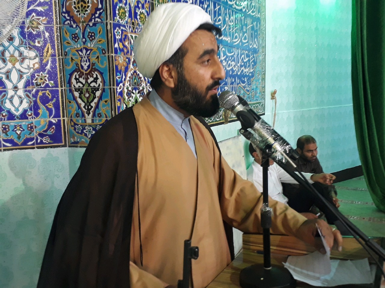 اقتصاد مقاومتی تنها راه حل مشکلات اقتصادی کشور