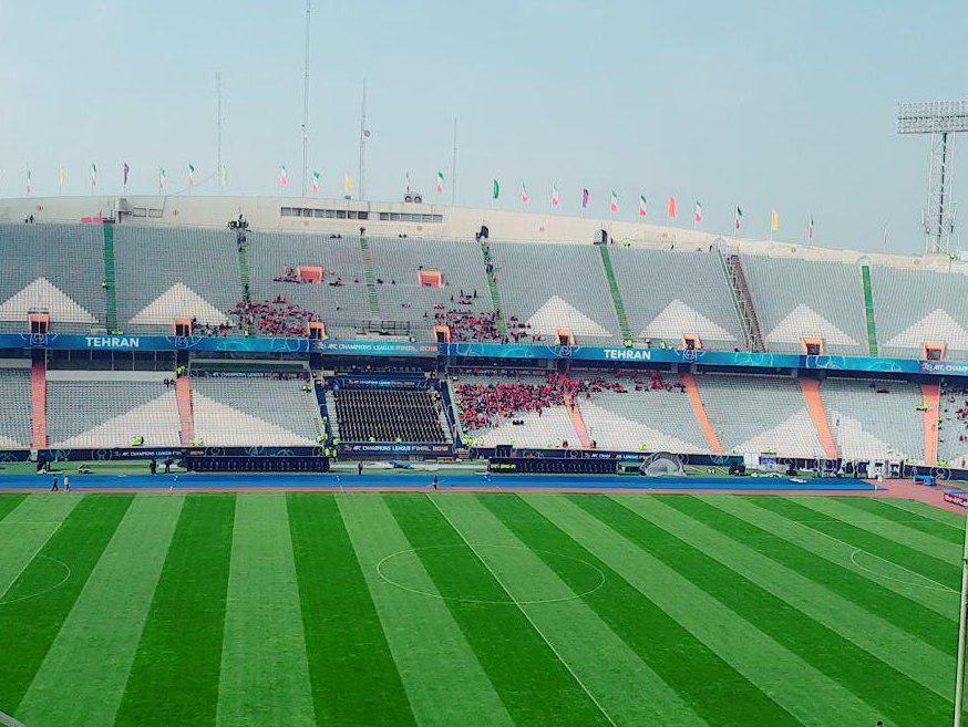 باز شدن درب آزادي، 2 ساعت زودتر