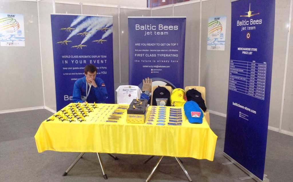 نمایشگاهی که با یک غرفه خارجی بین المللی شد. نمایشگاهی که با یک غرفه خارجی بین المللی شد.