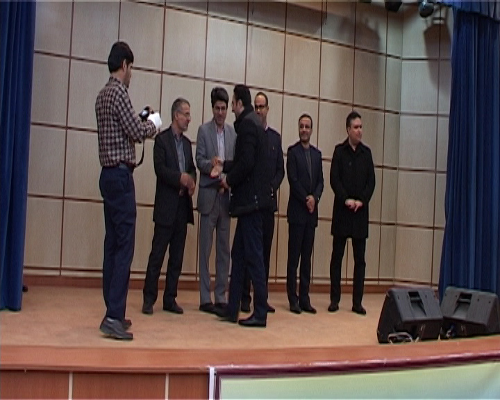 تجلیل از پژوهشگران برتر دانشگاه آزاد اسلامی استان