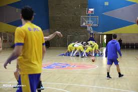 باخت خانگی پتروشیمی مقابل نفت آبادان باخت خانگی پتروشیمی مقابل نفت آبادان