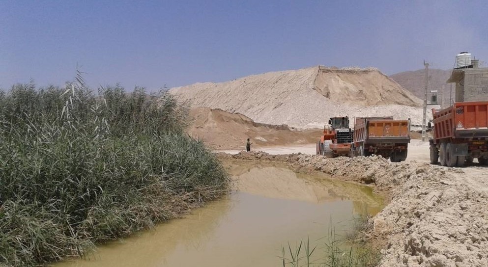 آزاد سازی بخشی از حریم و بستر رودخانه های دشتستان