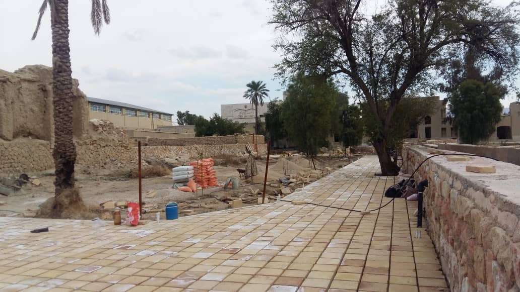 آجر فرش باغ نشاط لارستان ----دوشنبه آجر فرش باغ نشاط لارستان ----دوشنبه