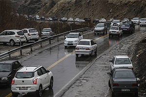 ترافیک پرحجم و روان در جاده های مازندران ترافیک پرحجم و روان در جاده های مازندران