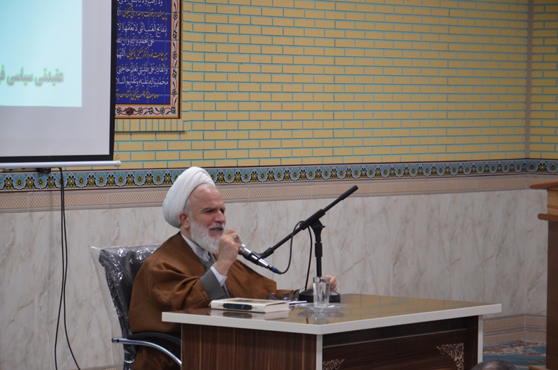 پلیس در اوج اقتدار و عظمت قرار دارد پلیس در اوج اقتدار و عظمت قرار دارد