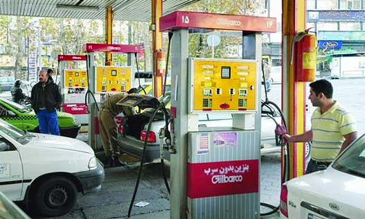 توزیع روزانه ۲ میلیون لیتر بنزین یورو ۴ در جایگاههای سوخت شیراز توزیع روزانه ۲ میلیون لیتر بنزین یورو ۴ در جایگاههای سوخت شیراز