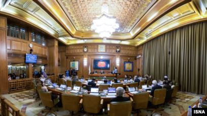 بررسی عوارض مدیریت ترافیک و کنترل آلودگی هوا بررسی عوارض مدیریت ترافیک و کنترل آلودگی هوا