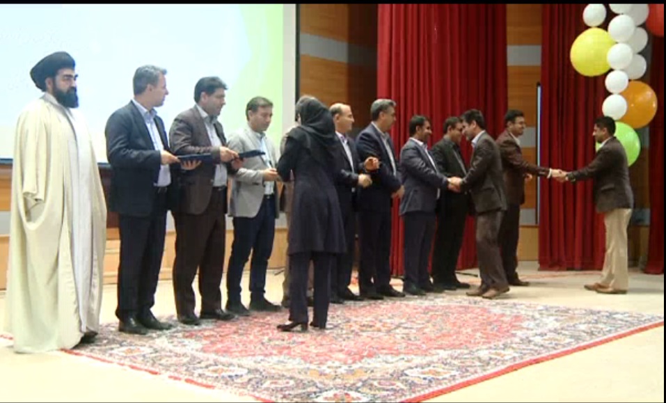 تقدیر از اساتید نمونه دانشگاه علوم پزشکی استان تقدیر از اساتید نمونه دانشگاه علوم پزشکی استان