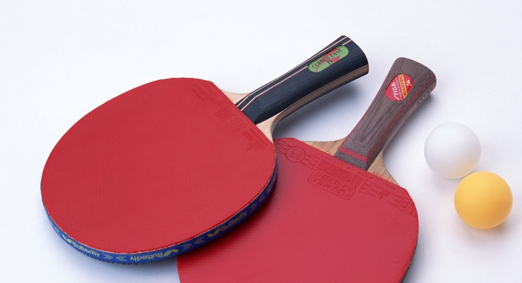 مدال برنز رقابت‌های هوپس برگردن تنیسور کردستانی