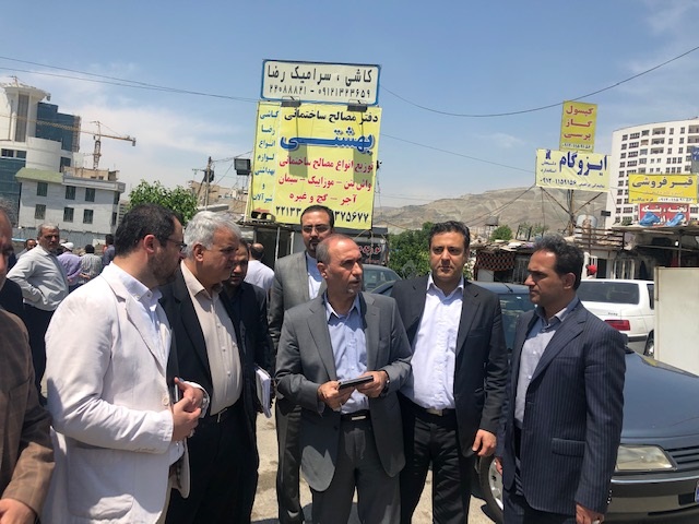 تخلیه حدود ۱۵۰۰ متر مربع از زمین‌های سنگ فروشی