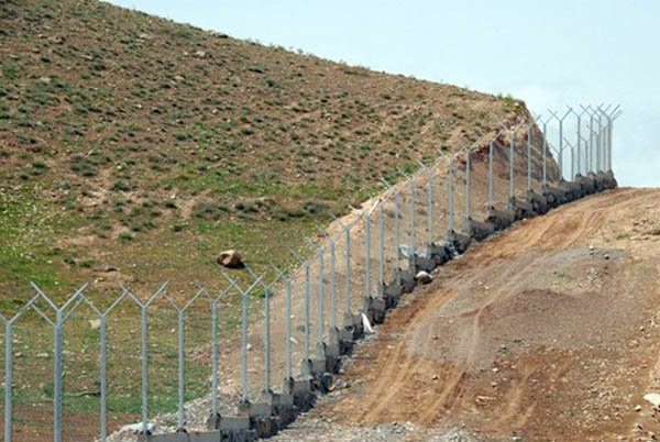 ایجاد کمربند حفاظتی اراضی ملی در استان سمنان ایجاد کمربند حفاظتی اراضی ملی در استان سمنان