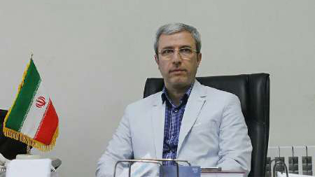 خودم هم از هواپیمایی ماموریت دارم