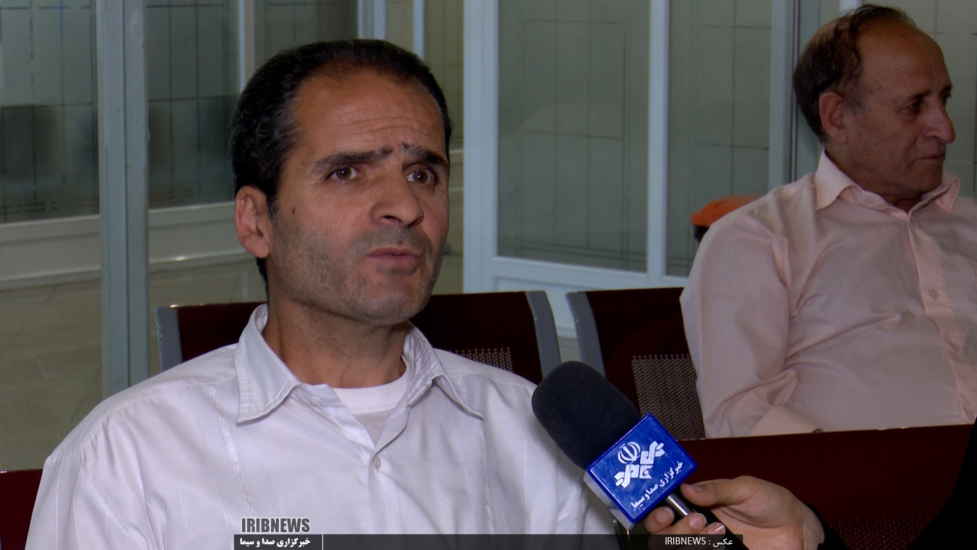 ضرورت شفافیت در تالار شیشه ای