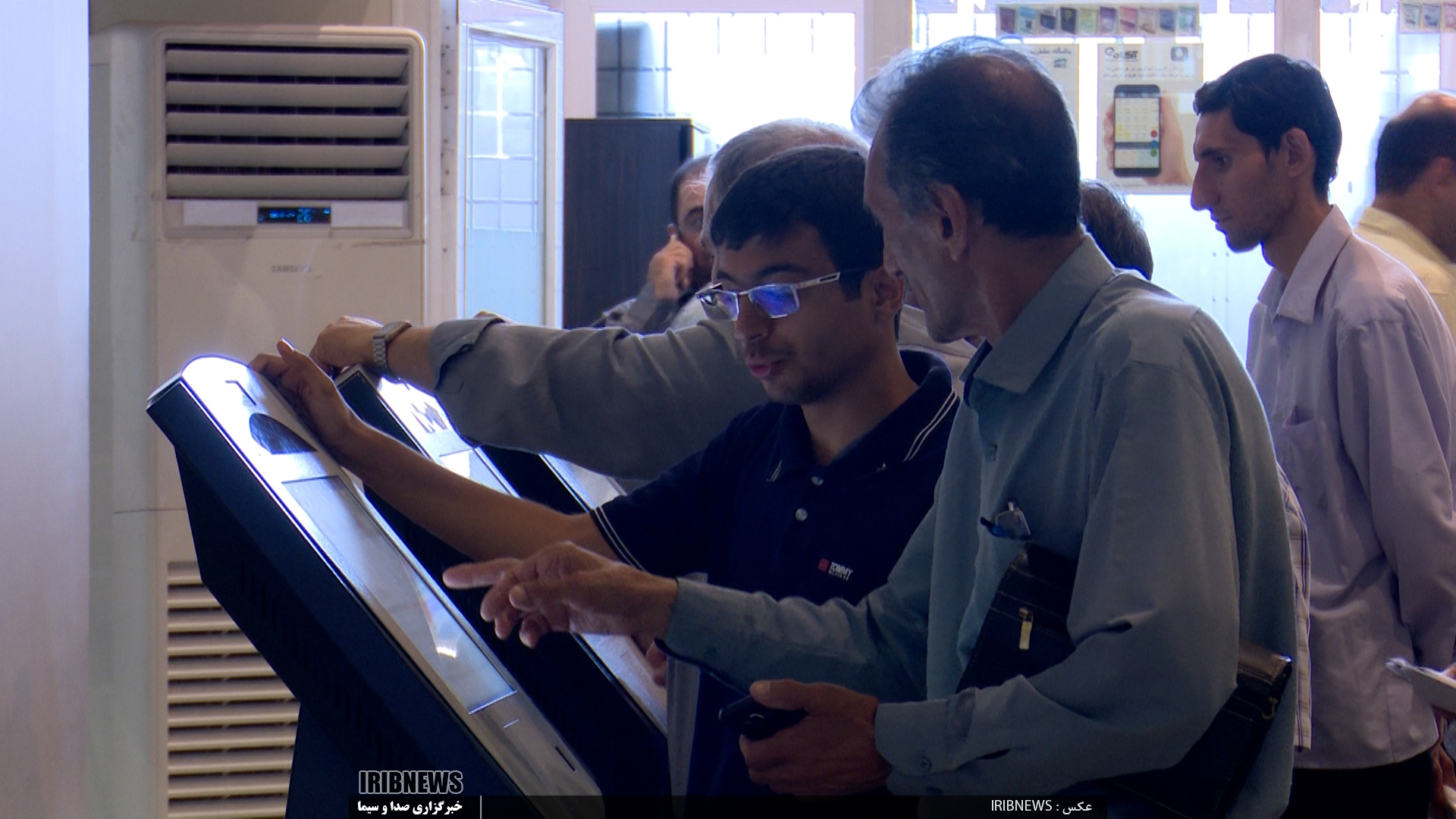 ضرورت شفافیت در تالار شیشه ای