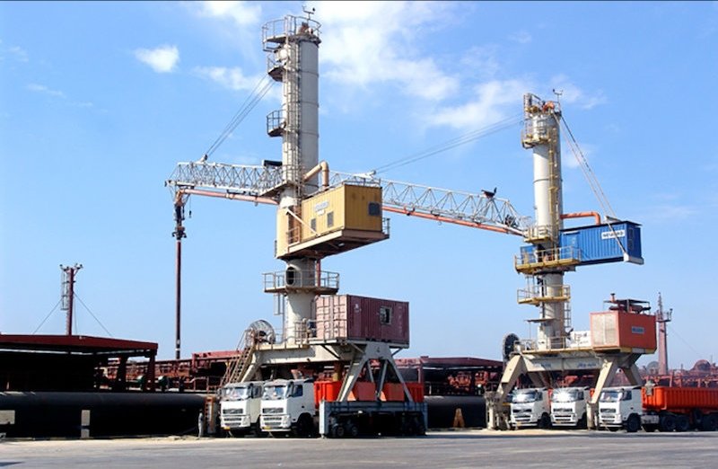 رشد 61 درصدی تخلیه کالاهای اساسی در مجتمع بندری امام خمینی رشد 61 درصدی تخلیه کالاهای اساسی در مجتمع بندری امام خمینی