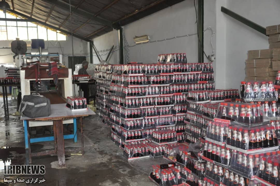 پلمب یک واحد تولیدی آبمیوه های تقلبی