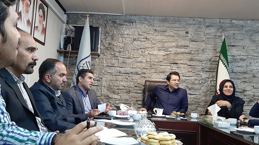 جشنواره میوههای بهشتی در ریجاب برگزار میشود جشنواره میوههای بهشتی در ریجاب برگزار میشود