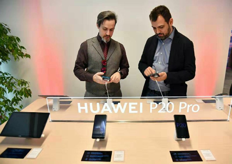 سرمایهگذاری بزرگ هوآوی در ایتالیا سرمایهگذاری بزرگ هوآوی در ایتالیا