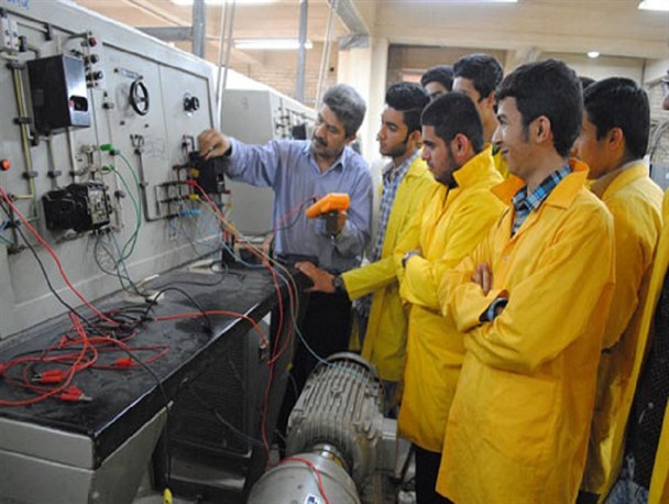 روزی برای کار آفرینی و آموزش های فنی و حرفه ای