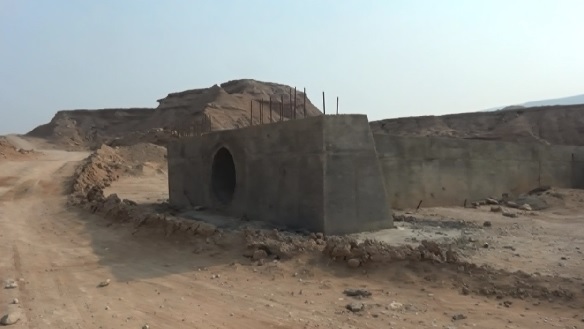 جاده دسترسی شهر دشتی به ساحل همچنان در انتظار تکمیل