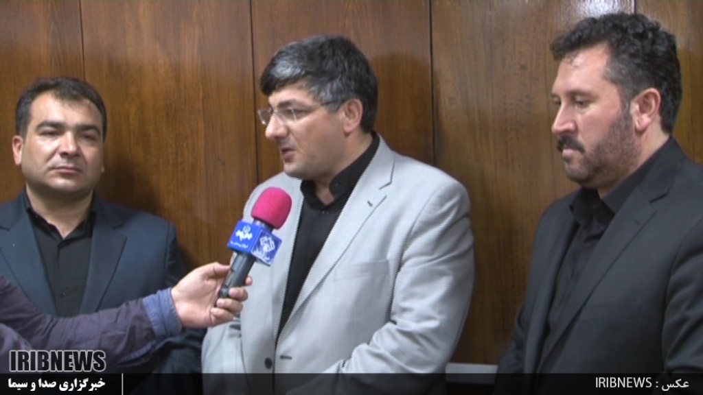  بررسی طرح های گردشگری و مشکلات هتل داران با حضور استاندار